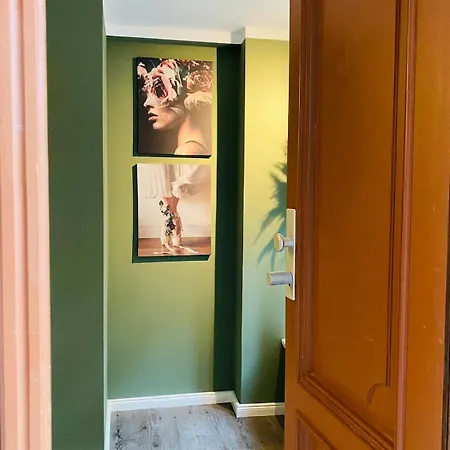 Fantastic By P&m 베를린