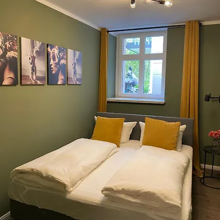 Fantastic By P&m * 베를린