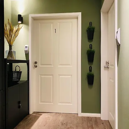 Fantastic By P&m 베를린