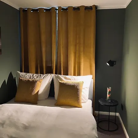 Fantastic By P&m * 베를린